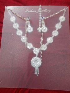 Silver Tone Fashion Jewelry Set