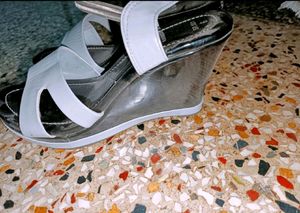 Sandle