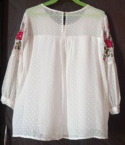 WOMAN WHITE EMBROIDERED TOP