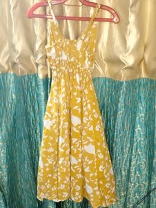 Yellow Dress 💛 Stecible Waist