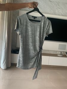 Fix price never worn before grey Shimmer T-shirt
