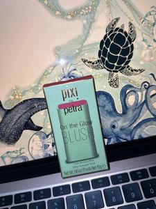 Pixi On-the-Glow Blush in Ruby
