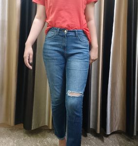 Van Huesan Jeans