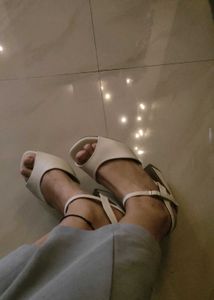 Lemon &amp; Pepper Heels