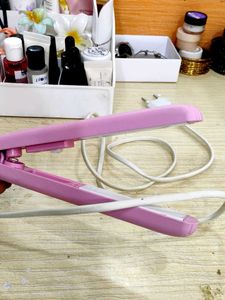 Mini Hair Straightener