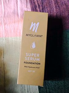MyGlamm Super Serum Foundation