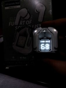 Ultrapods Wireless Led Display Earphones