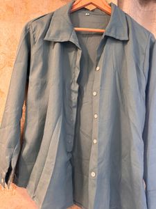 Blue Long Sleeve Button-Down Shirt, Bust- 32