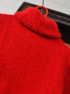 women&#39;s woolen sweater