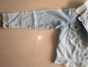 Light Blue Denim Jacket – Pre-owned