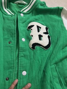 h&amp;m Varsity Jacket(size S-M)