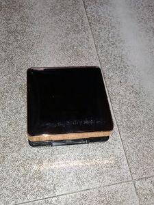 Myglamm Manish Malhotra Skin Awakening Compact