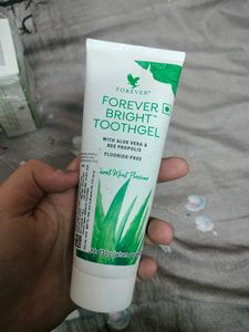 Best Toothpaste Toothgel (Forever)
