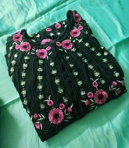 TRADITIONAL WOMEN BLACK DRESS WITH PINK DESIGN