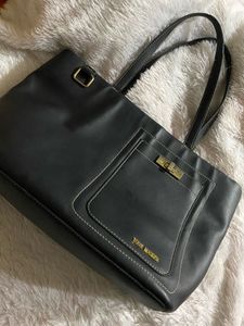 Authentic Steve Madden Tote/ officeBag