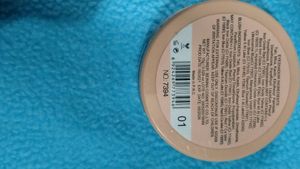 S.f.r Eyeshadow + Pear Shape Puff