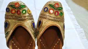 Jaipuri Jutti For Girls Size 6  Unused Product