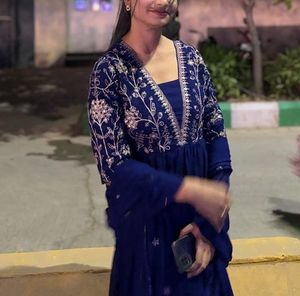 Elegant Blue Embroidered Kurta Set