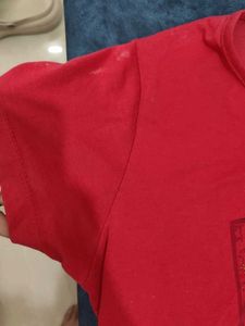 Red Tshirt