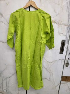 Green Embroidered Kurta