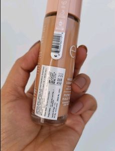 Elf Halo Glow Liquid Filter/ Shade 3