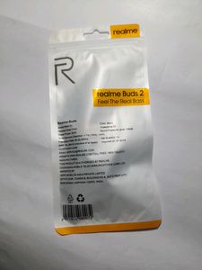 Realme Buds2, Brand New Earphones With Microphone