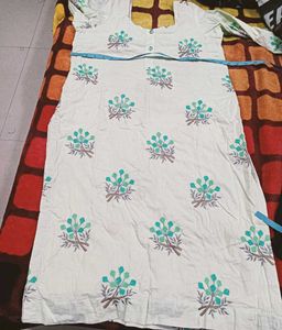 Today&#39;s Sale!Kurta Embroidery Flower With Pant One