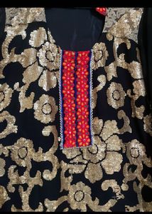Pakaitani Style Embroidered Kurti