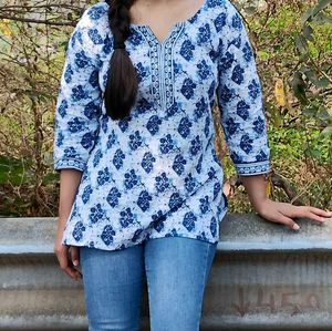 Short Kurti Size S