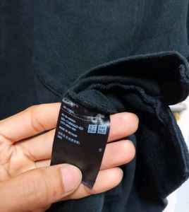 Uniqlo Black Pocket Tee