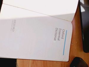 Oxford Essential English  Dictionary