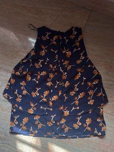 Floral Print Sleeveless Top