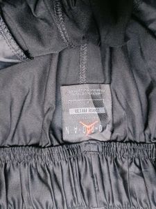 Jordan Women&#39;s Diamond Shorts 🖤
