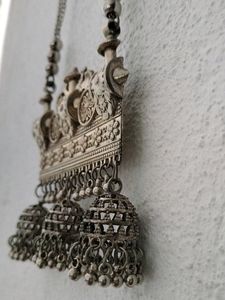 Metallic Chain Antique