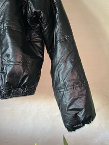 Cropped bomber jacket