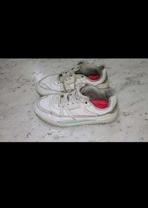 Red Tape Shoes 🕊