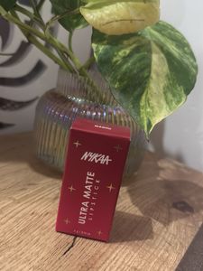 NYKAA Ultra Matte Lipstick Maroon Shade