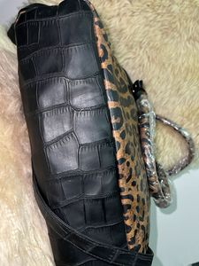 Kardashian Kollection  Handbag