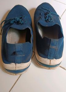 Blue Unisex Shoes 👟👟