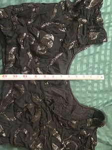 Saree With  3/4 Sleeve Readymade Blouse