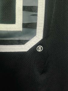Fingerhawk black and white Fingercrox jersey