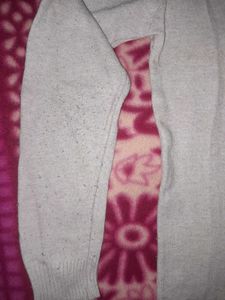 Cute Beige Sweater with Cats