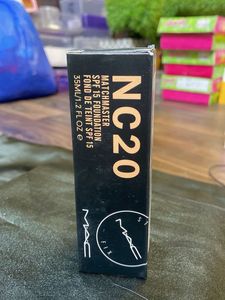 MAC Matchmaster Foundation - NC20