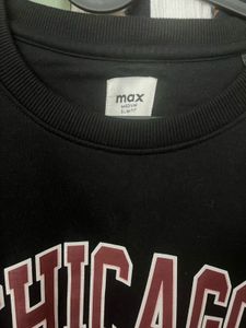 Black Sweatshirt