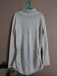 Embellished Knit dress