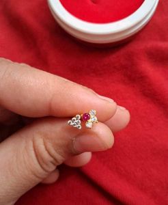 Beautiful 😍 2 Nosepin