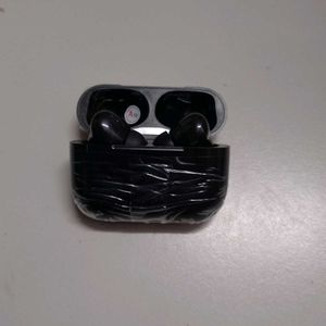 Blue Heaven Kajal &amp; Earbuds Combo