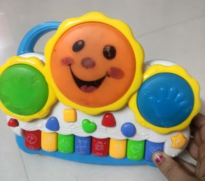 Keyboard Musical Toys with Flashing Lights