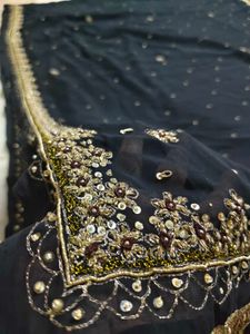 Zardozi Zari Work Black 🖤 Saree