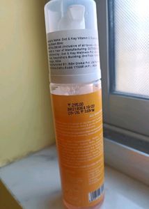 Dot &amp; Key Foaming Face Wash